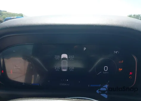 2022 Jeep Grand Wagoneer Series I 4X4 z USA, uszkodzony, nr VIN 1C4SJVEJ3NS164858